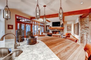 Condo, 5 Bedrooms (Snow Cloud) | Living area | TV, fireplace, DVD player - Bachelor Gulch Village by Vail Resorts (Avon)