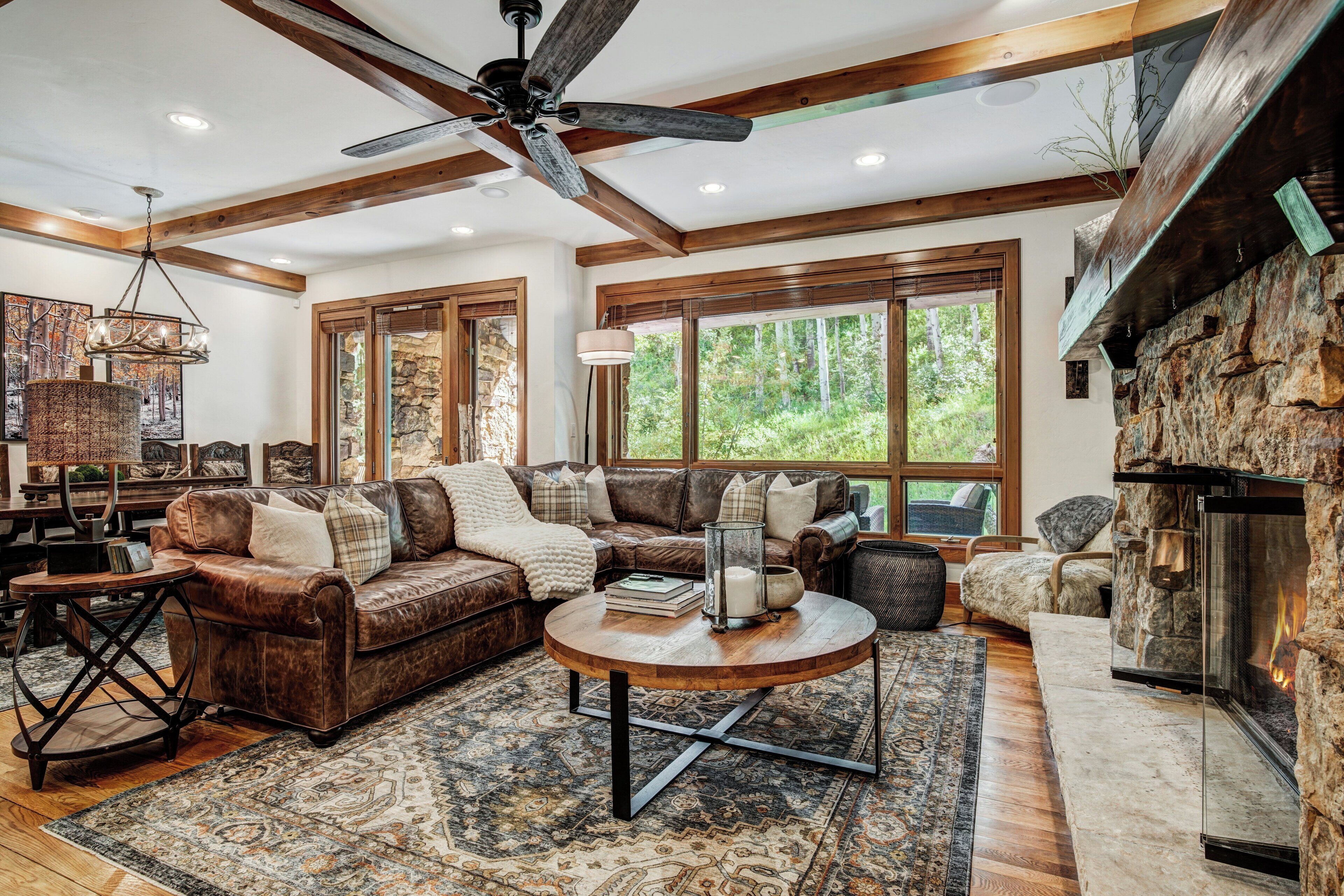 Bear Paw, Condo, 3 Bedrooms (Platinum) | Living area | TV, fireplace, DVD player