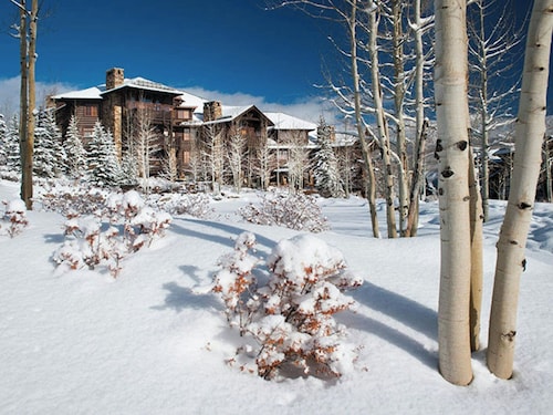 Bachelor Gulch Village by Vail Resorts