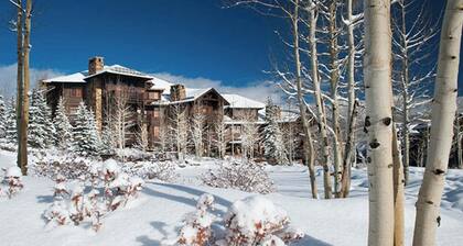 Bachelor Gulch Village by Vail Resorts