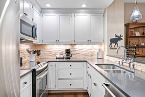 3 Bedroom Platinum Condo | Private kitchen | Fridge, microwave, oven, stovetop