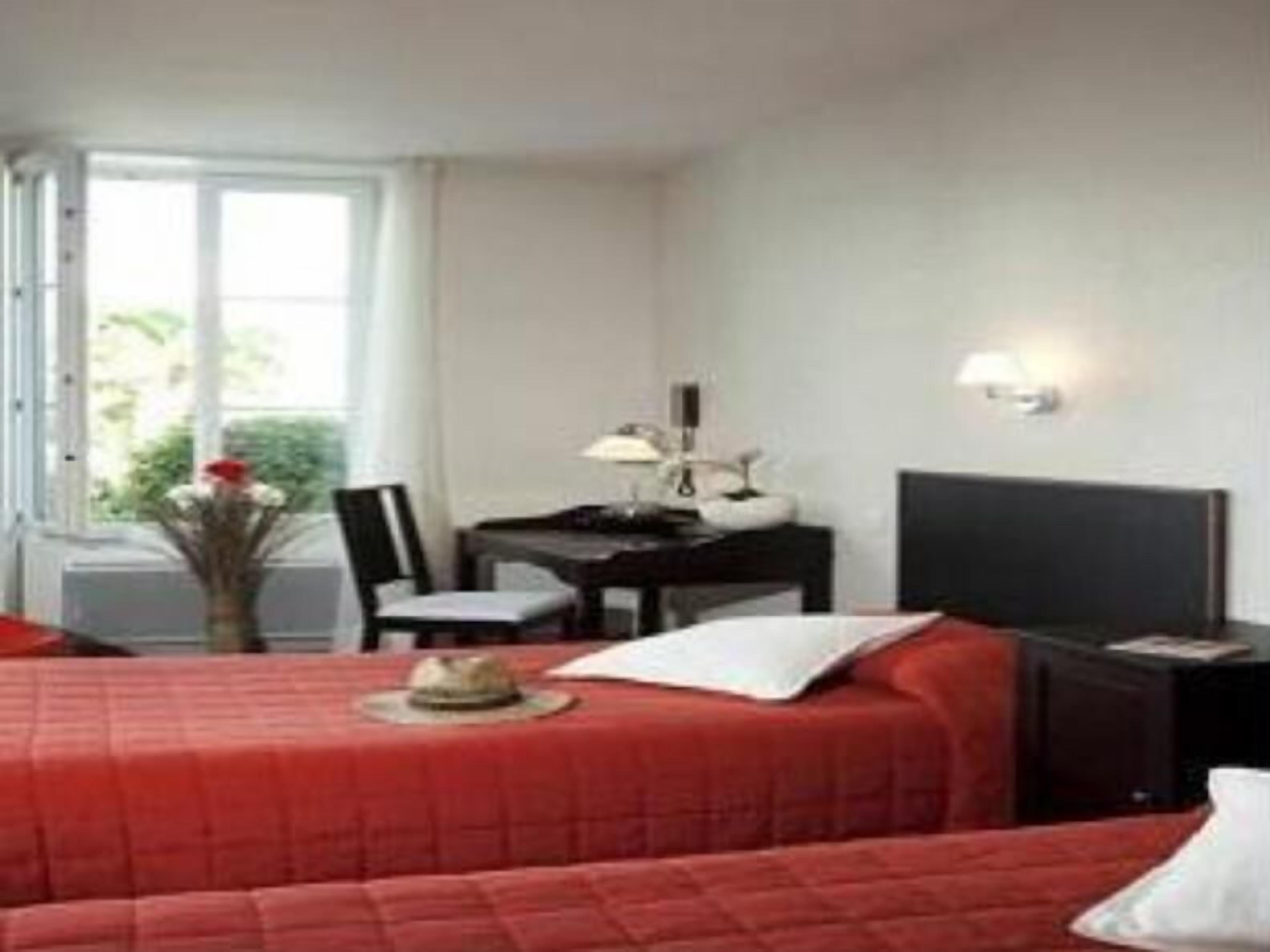 Bureau, Wi-Fi gratuit, draps fournis