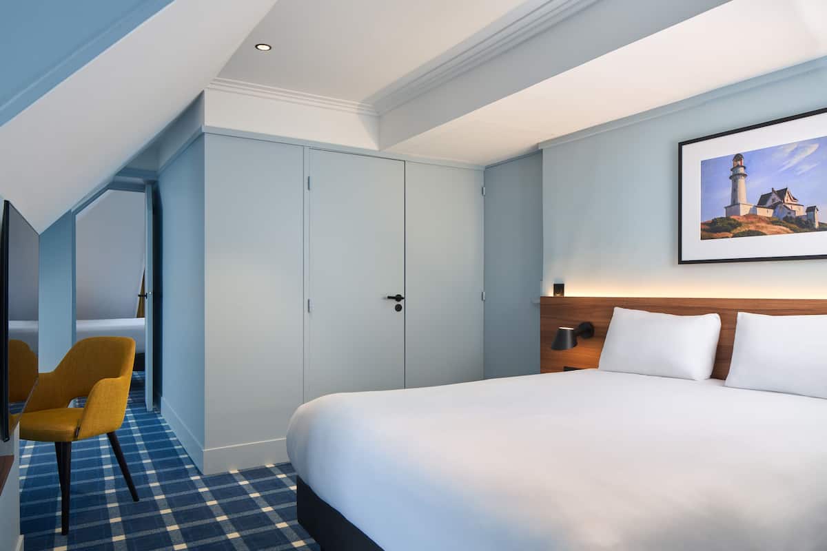 Superior Triple Room | In-room safe, free WiFi, bed sheets