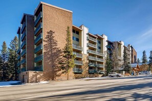 Exterior - Trails End Condominiums by Ski Country Resorts (Breckenridge)