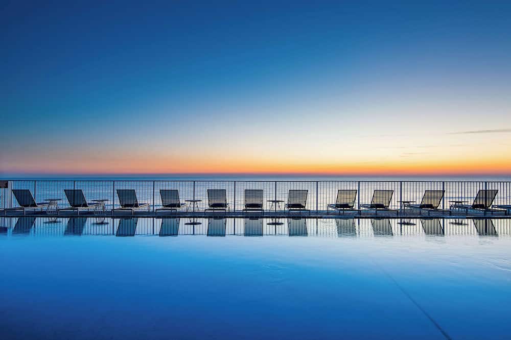 Spark by Hilton Ormond Beach Oceanfront
