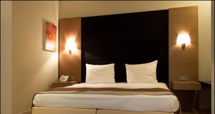B-aparthotel Montgomery