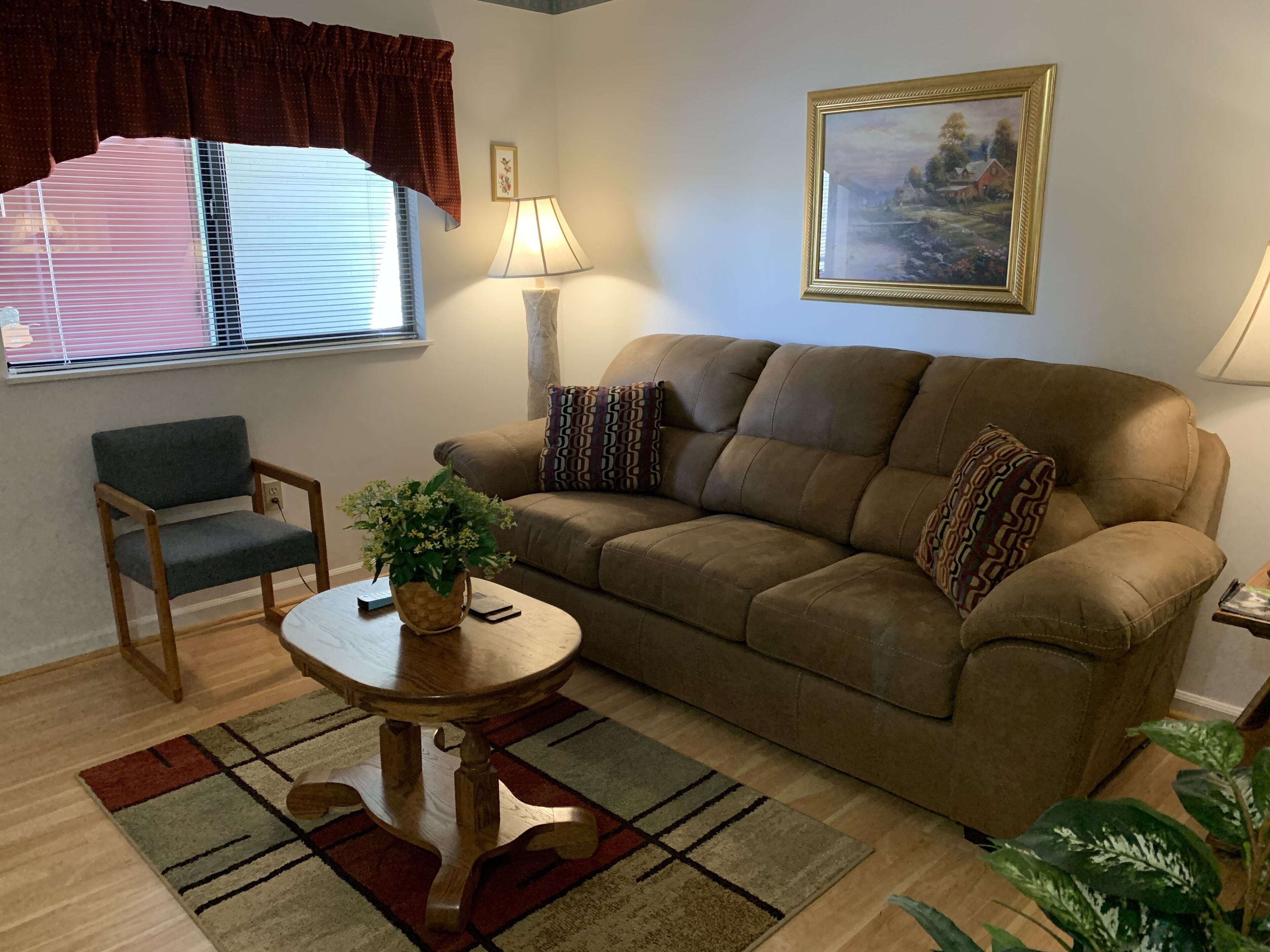 condo, 1 bedroom (411) | living area | tv, fireplace