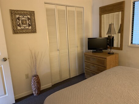 Laurel Inn Condominium - Image 190