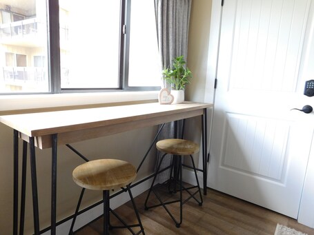 Laurel Inn Condominium - Image 42