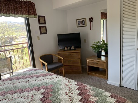 Laurel Inn Condominium - Image 167
