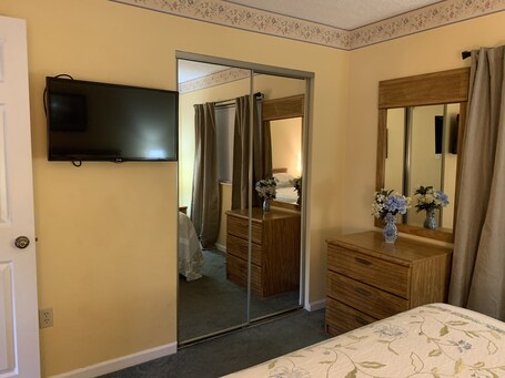 Laurel Inn Condominium - Image 32
