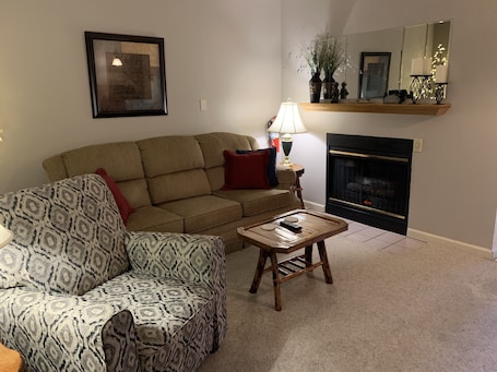 Laurel Inn Condominium - Image 52