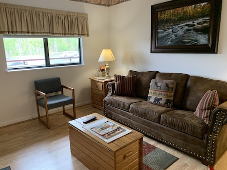 Laurel Inn Condominium - Image 133