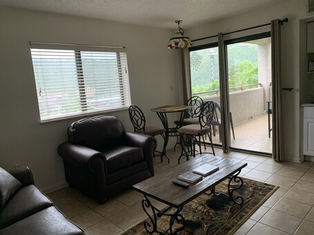 Laurel Inn Condominium - Image 48