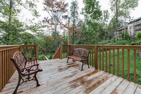 Laurel Inn Condominium - Image 3