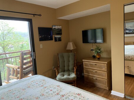 Laurel Inn Condominium - Image 116