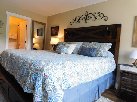 Laurel Inn Condominium - Image 144