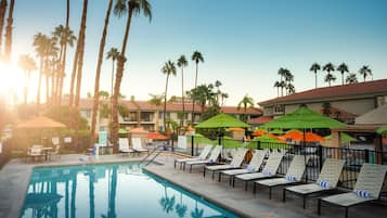 2 outdoor pools, pool umbrellas, sun loungers