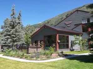 Front of property - Telluride Lodge by Telluride Alpine Lodging (Telluride)