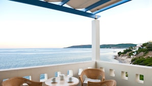 Unclassified image, 3 of 85, button - Sea Breeze Apartments Chios (Chios)