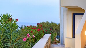 Unclassified image, 5 of 85, button - Sea Breeze Apartments Chios (Chios)