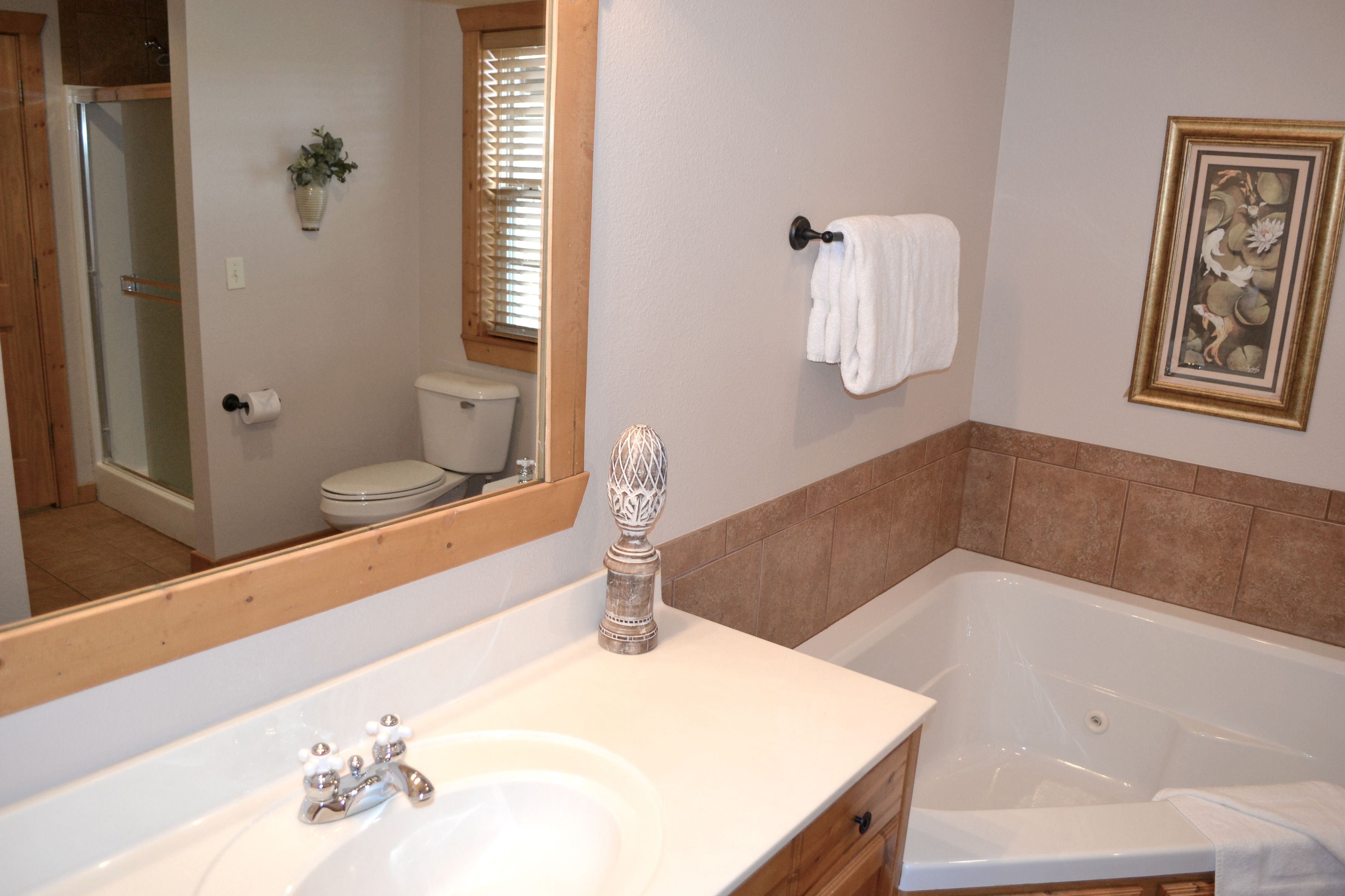 cabin | bathroom amenities | hair dryer, towels, soap, shampoo