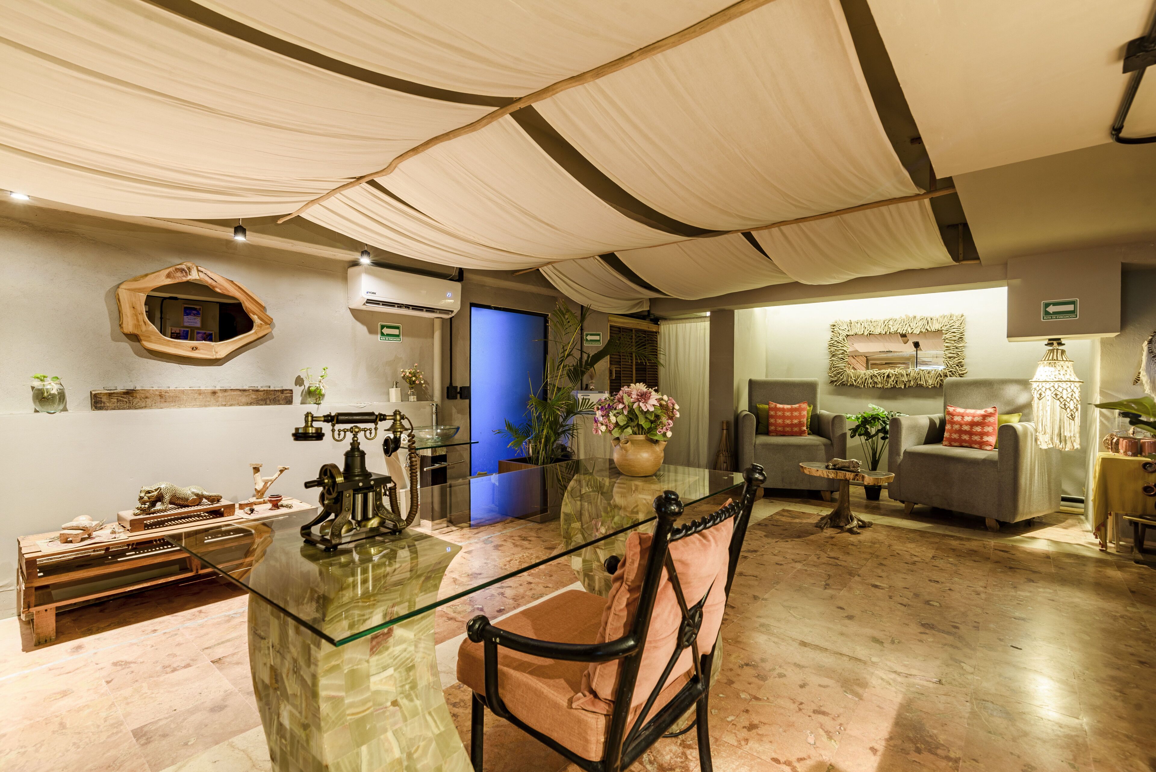 Photo - Caribbean Paradise Hotel & Spa - 5th Avenue