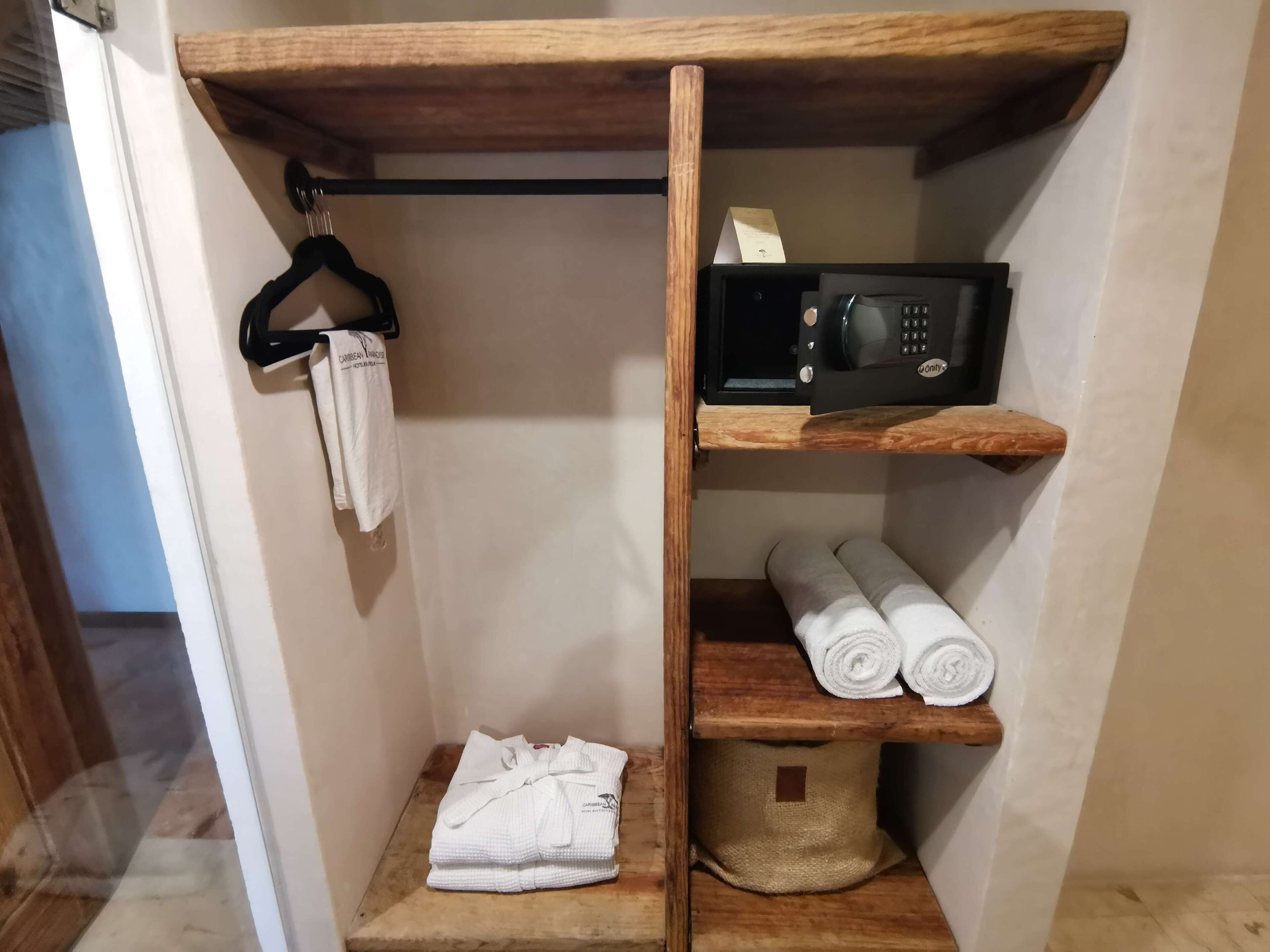 Photo - Caribbean Paradise Hotel & Spa - 5th Avenue