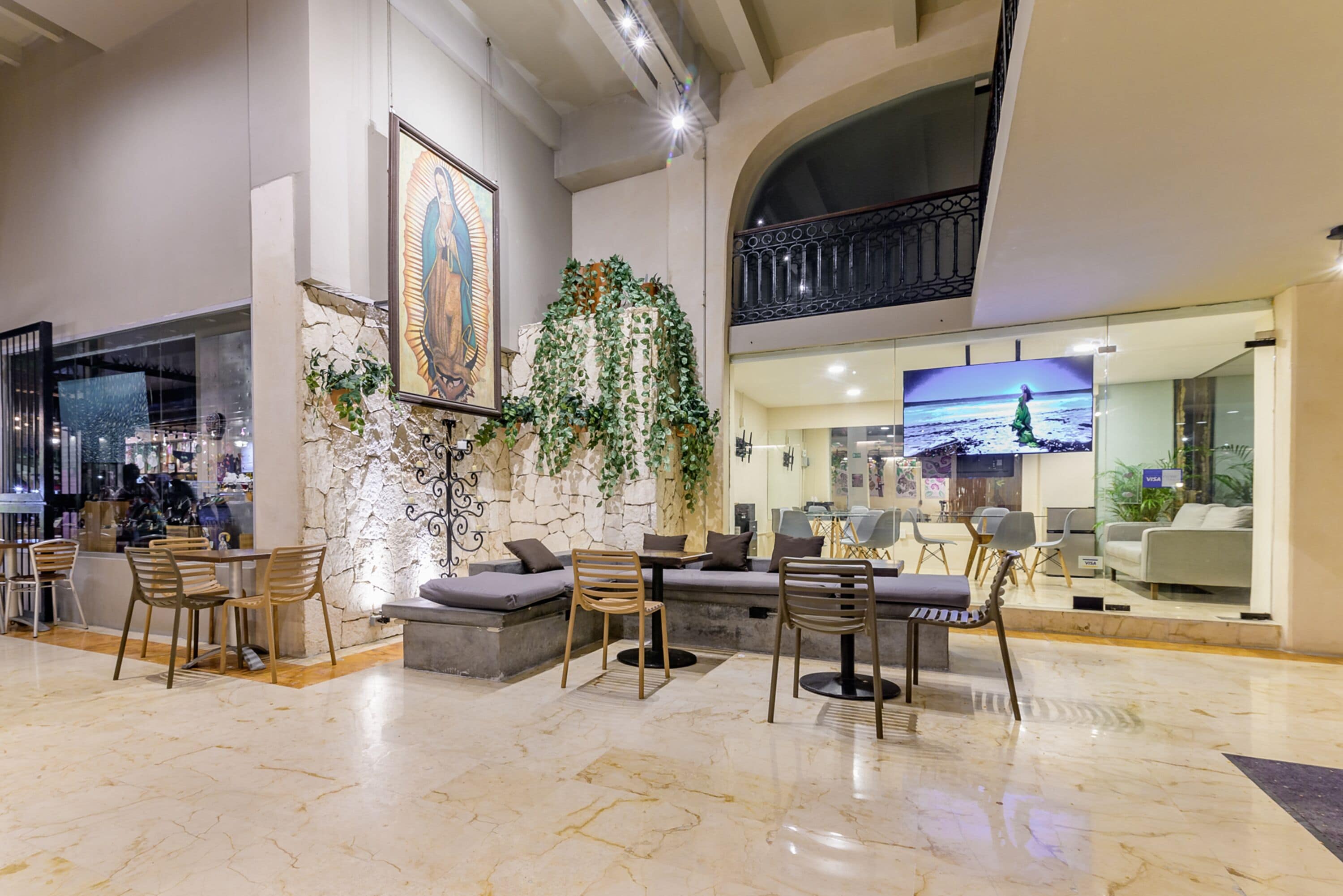 Photo - Caribbean Paradise Hotel & Spa - 5th Avenue