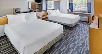 Microtel Inn & Suites by Wyndham Plattsburgh