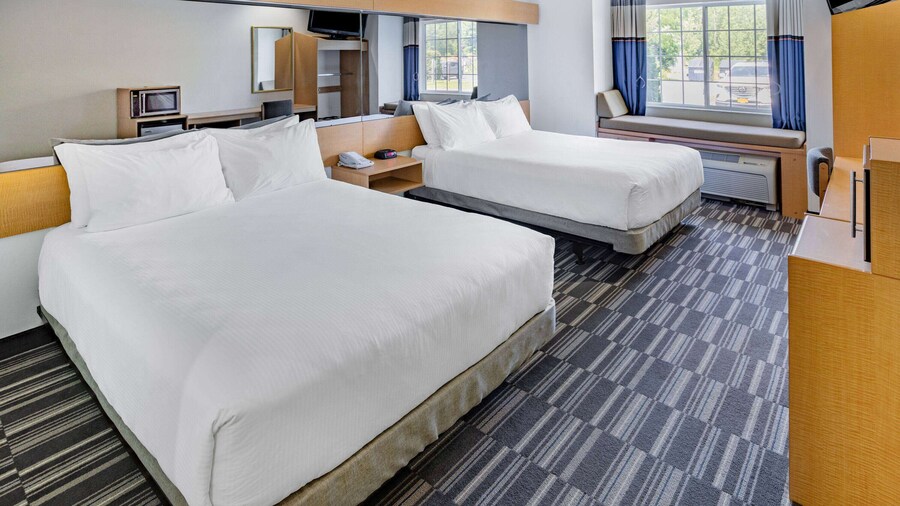 Microtel Inn & Suites by Wyndham Plattsburgh