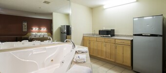 Red Roof Inn & Suites Philadelphia - Bellmawr