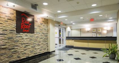 Red Roof Inn & Suites Philadelphia - Bellmawr