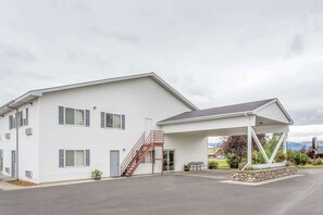 Exterior - Super 8 by Wyndham Driggs (Driggs)