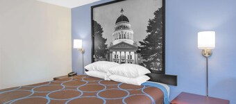 Super 8 by Wyndham Brinkley