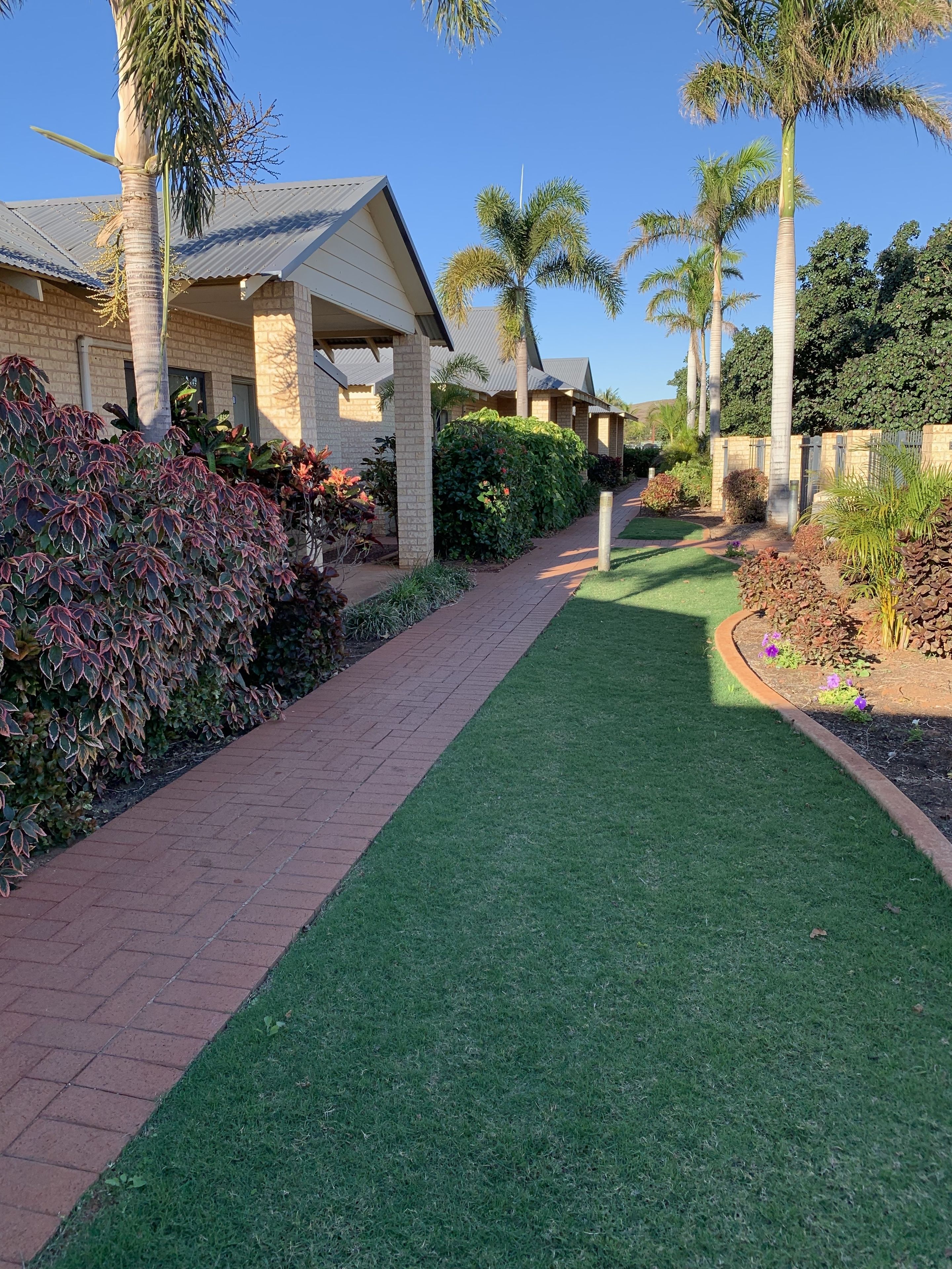 Suite, 1 Bedroom, Non Smoking | Courtyard view