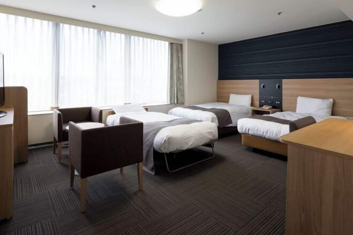 Bureau, rideaux occultants, chambres insonorisées, Wi-Fi gratuit