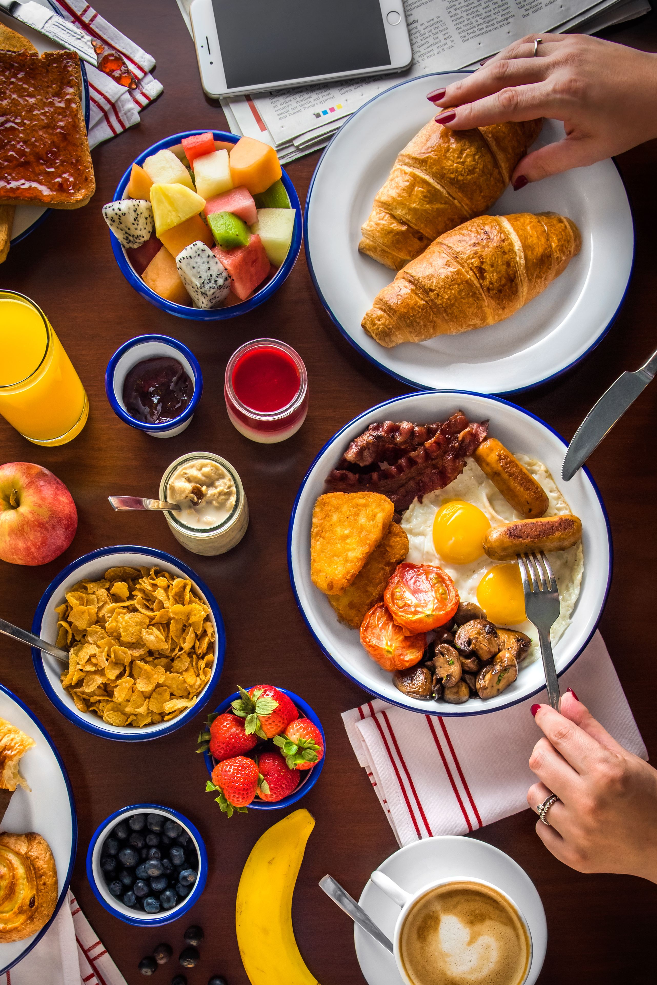 Daily buffet breakfast (AED 65 per person)