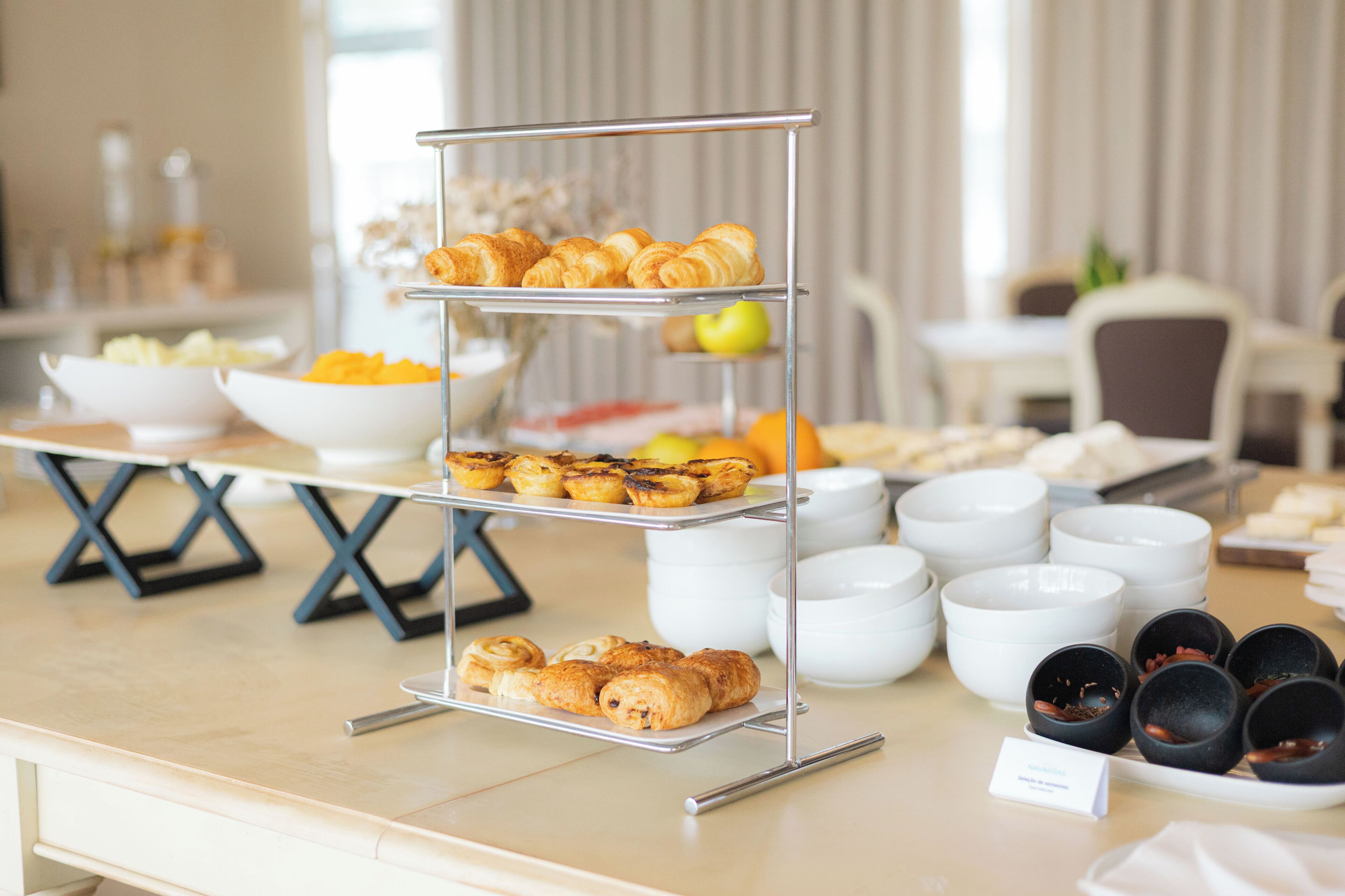 daily buffet breakfast (eur 8 per person)