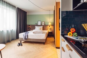 Hypo-allergenic bedding, minibar, in-room safe, desk - Harry's Home Berlin Moabit (Berlin)