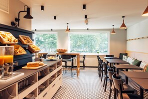 Dining - Harry's Home Berlin Moabit (Berlin)