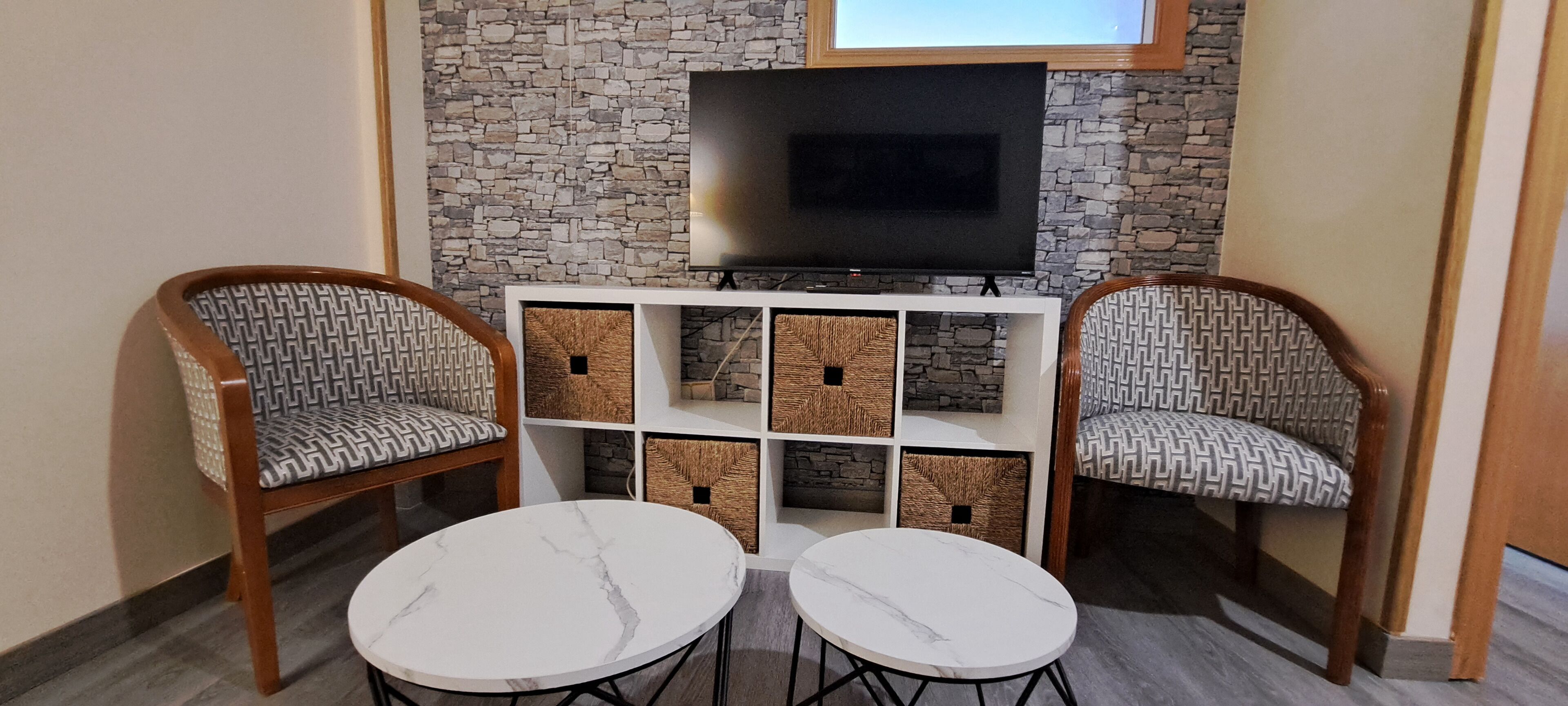 minibar, desk, blackout curtains, soundproofing