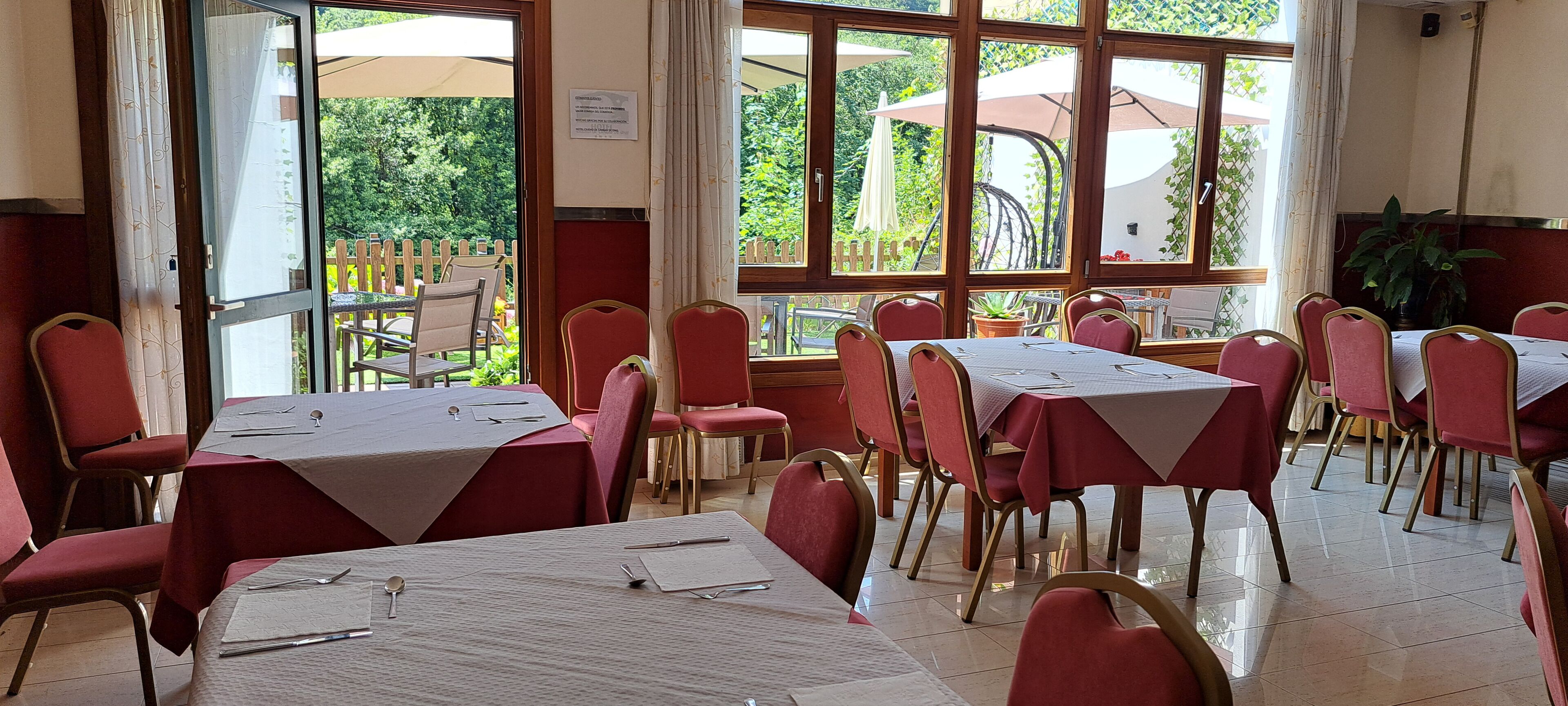 minibar, desk, blackout curtains, soundproofing