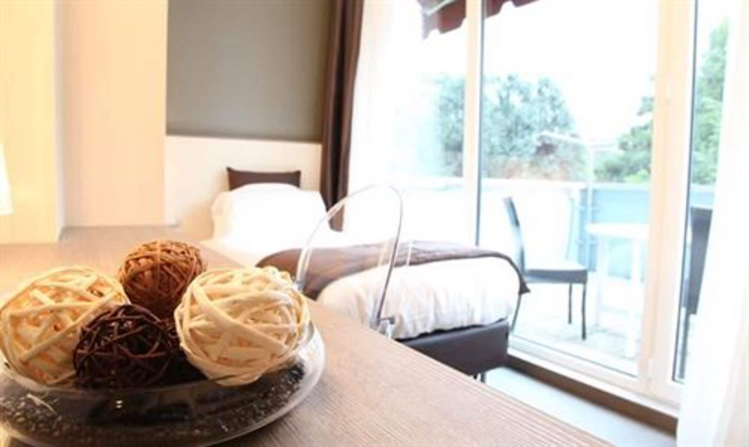 single room | premium bedding, down duvets, minibar, in-room safe