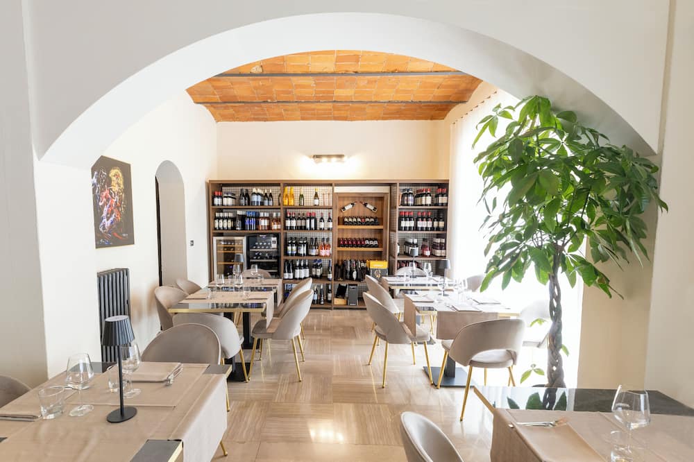 Hotel Monti