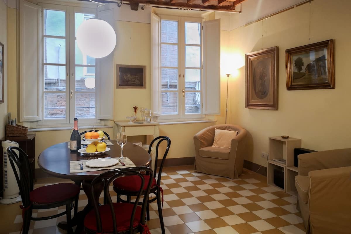 Romantic Apartment, Annex Building (via Buia 32 1st Floor) | Down comforters, in-room safe, individually decorated, desk