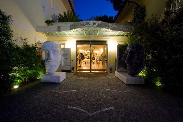 Entrée de l’hébergement