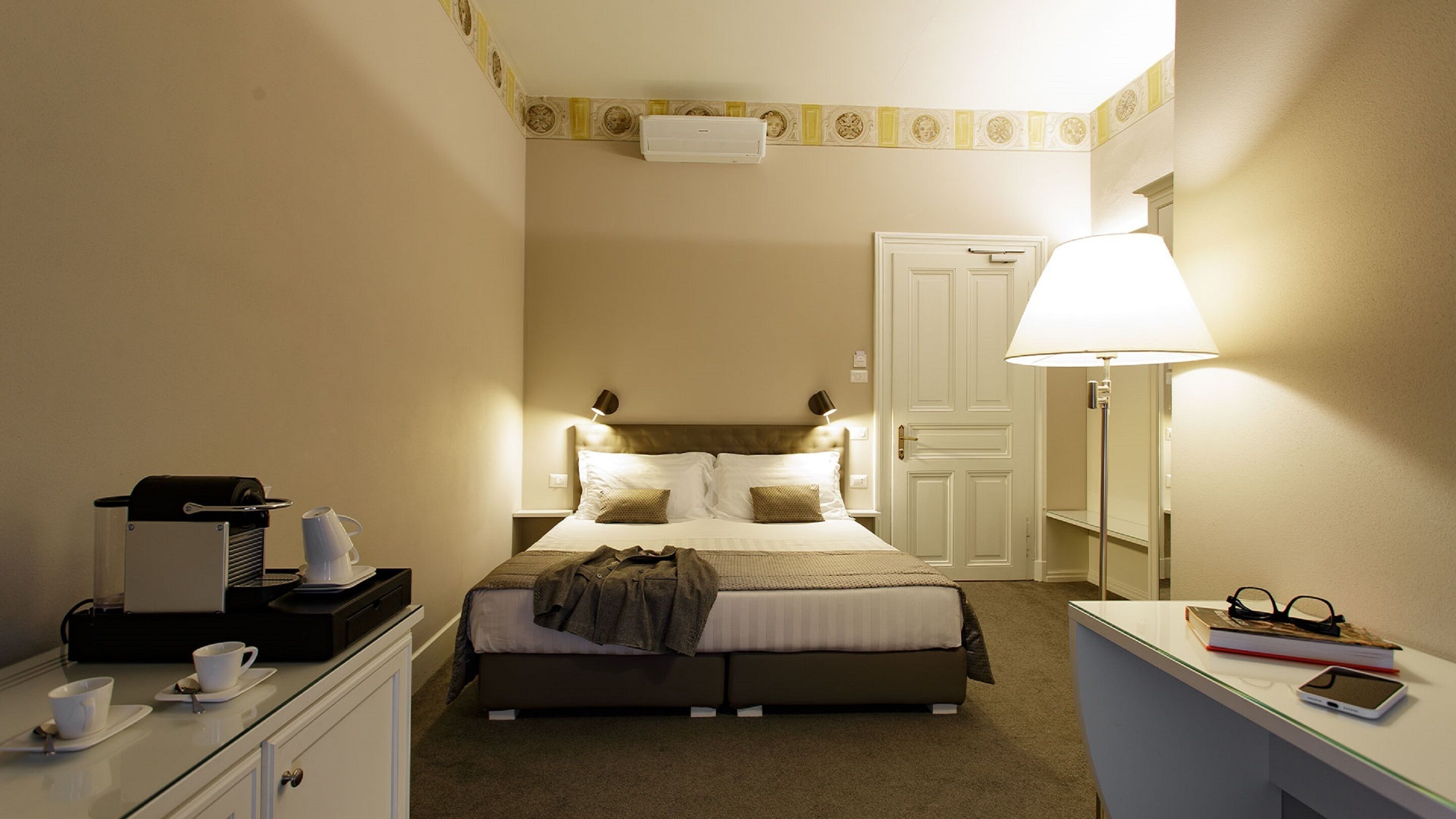 minibar, in-room safe, desk, soundproofing