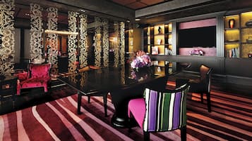 Khu sảnh