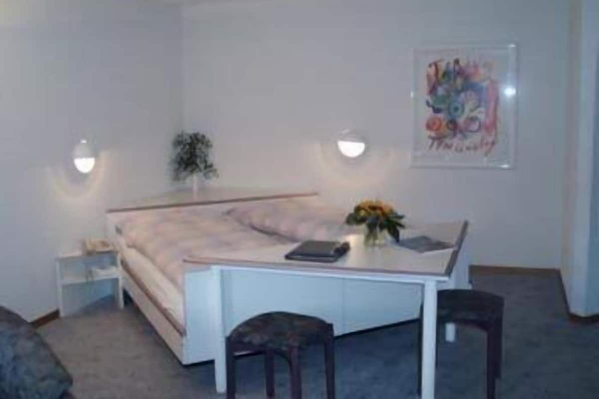 Habitación doble | 1 habitación, minibar, caja de seguridad en la habitación y wifi gratis